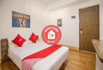 Sulit Budget Hotel VMapa allows 18 year olds to book a room