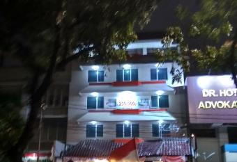 K-Style Eco Hotel Jakarta has Smoking rooms