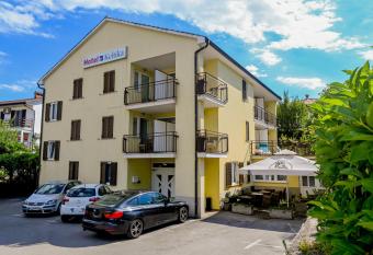 Hotel Keltika has Balcony rooms