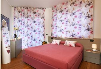 LaGare allows 18 year olds to book a room