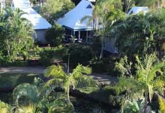 Kellys Beach Resort allows 18 year olds to book a room