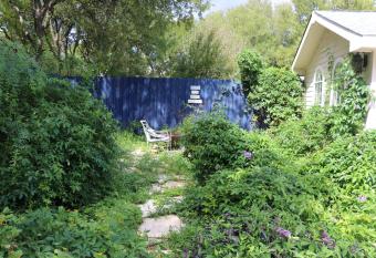 Hilltop Hacienda has rooms with a private hot tub