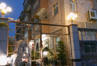 Dayi Villa has Balcony rooms