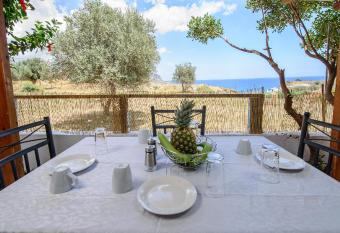 Stegna Paradise View has Balcony rooms