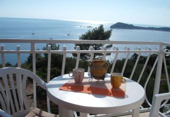 Apartments Liza Cavtat has Balcony rooms
