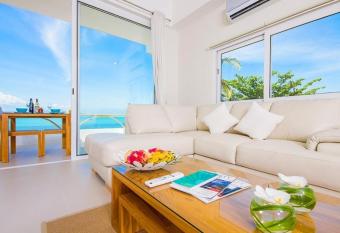 B1 Beachfront Apartments allows 18 year olds to book a room