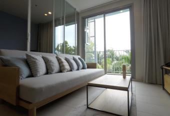Chaam-Hua hin By Derablue has Balcony rooms