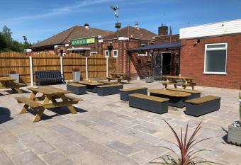 Minworth Lodge allows 18 year olds to book a room