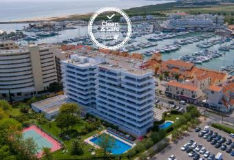 Luna Olympus allows 18 year olds to book a room