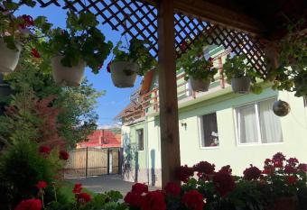 Casa Leny has Balcony rooms
