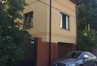                             (                 ) 9-                    allows 18 year olds to book a room