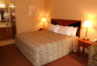 McClellan Inn has Smoking rooms