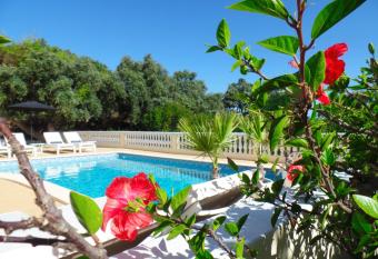 Panoramic Paradise has Balcony rooms
