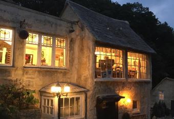 Dreamton Village allows 18 year olds to book a room