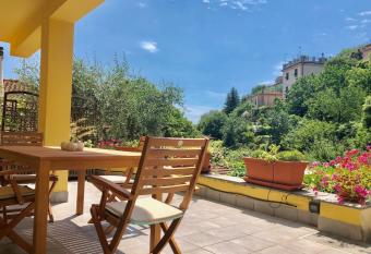 Casa Del Cavaliere allows 18 year olds to book a room