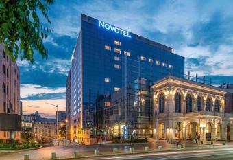 Novotel Bucharest City Centre allows 18 year olds to book a room