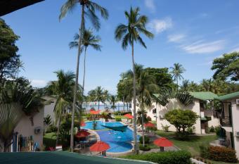 Club del Mar Oceanfront has Balcony rooms