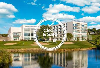 Crowne Plaza - Caparica Lisbon allows 18 year olds to book a room