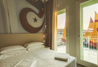 porto canale b & b has Balcony rooms