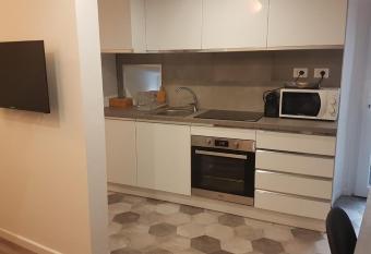 Varenna Sweet Home has Balcony rooms