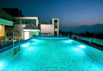 Beautiful Kathmandu Hotel has Balcony rooms