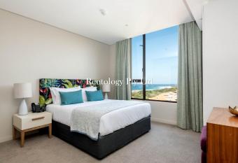 Fabulous 1 Bed Zimbali Suites Sea View has Balcony rooms