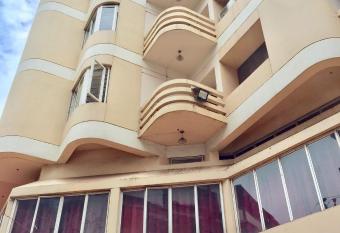 Paris Presidency allows 18 year olds to book a room