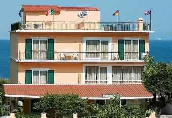Hotel Perama has Balcony rooms