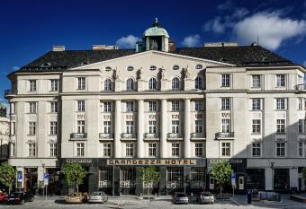 Grandezza Hotel Luxury Palace has Balcony rooms