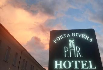 Hotel Porta Rivera has Balcony rooms