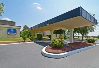 Americas Best Value Inn - Wilson has Smoking rooms