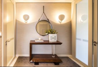 Cidnay Santo Tirso - Charming Hotel & Executive Center allows 18 year olds to book a room