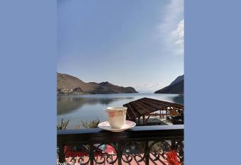 Korali has Balcony rooms