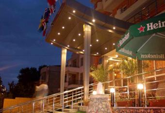 Hotel Scala has Balcony rooms