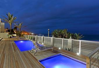 Vetho House Villa Ballito has Balcony rooms