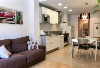 Apartament Centre Hist  ric a Olot has Balcony rooms