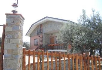 Casale Il Gheppio has Balcony rooms