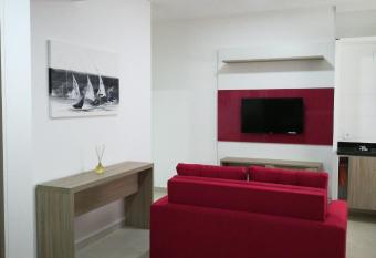 Flats Dunas Cabo Frio allows 18 year olds to book a room