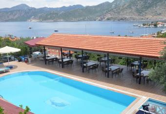 Lacivert Boutique Hotel has Balcony rooms