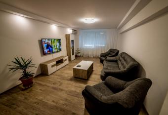 Apartament Sorina Maria has Balcony rooms