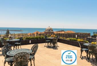 Hotel Boa - Vista allows 18 year olds to book a room