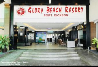 Seascape 2 Bedrooms at Glory BeAch ReSoRT Port Dickson has Balcony rooms