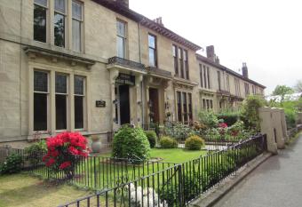 Seton Guest House allows 18 year olds to book a room