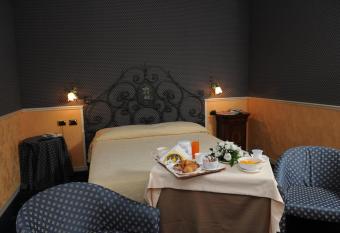 Hotel Ristorante La Lanterna has Balcony rooms