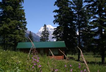 Mount Robson Lodge allows 18 year olds to book a room