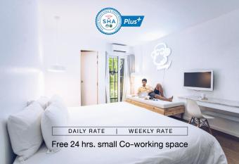 Blu Monkey Bed & Breakfast Phuket - SHA Plus has Balcony rooms