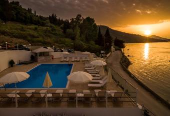 Golden Sunset allows 18 year olds to book a room