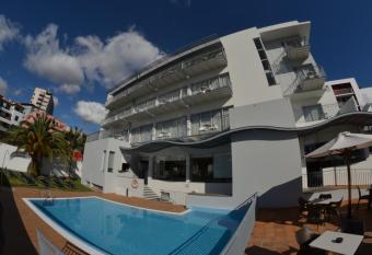 Madeira Bright Star by Petit Hotels allows 18 year olds to book a room