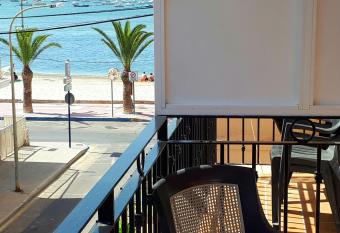 Hotel Alaska has Balcony rooms