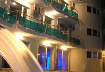 Hotel Sunset Beach has Balcony rooms